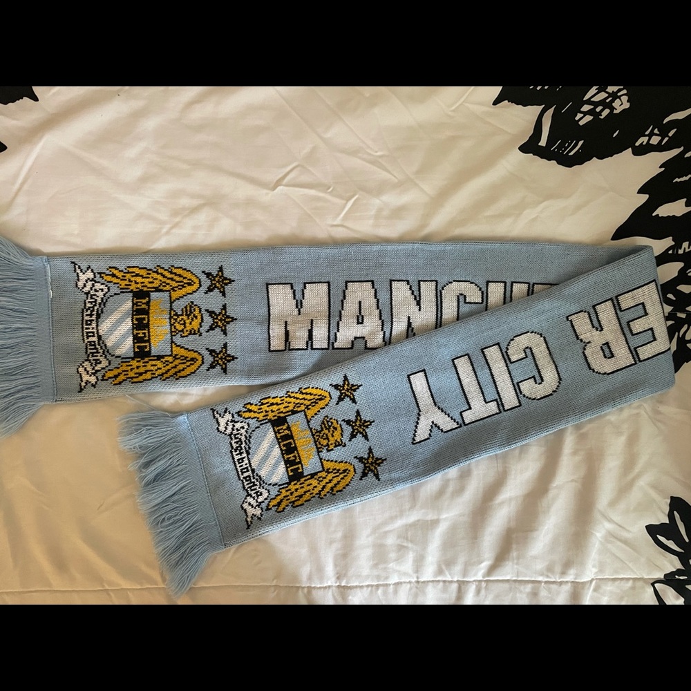 Manchester City Football Club spirit scarf